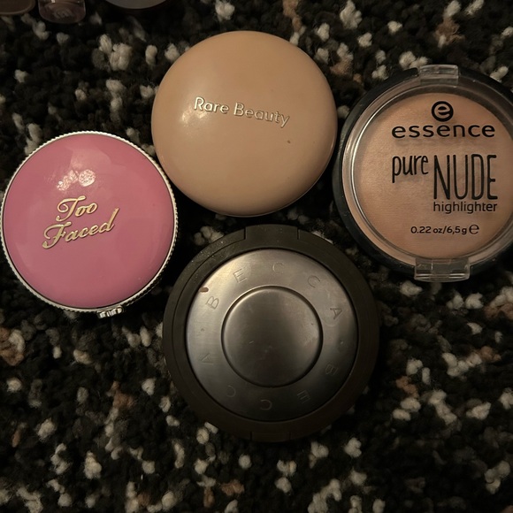 HUGE makeup bundle - Picture 8 of 15